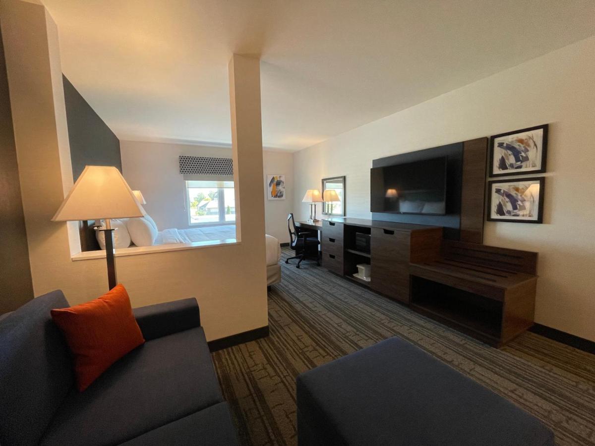 Comfort Inn & Suites Carleton Place Luaran gambar