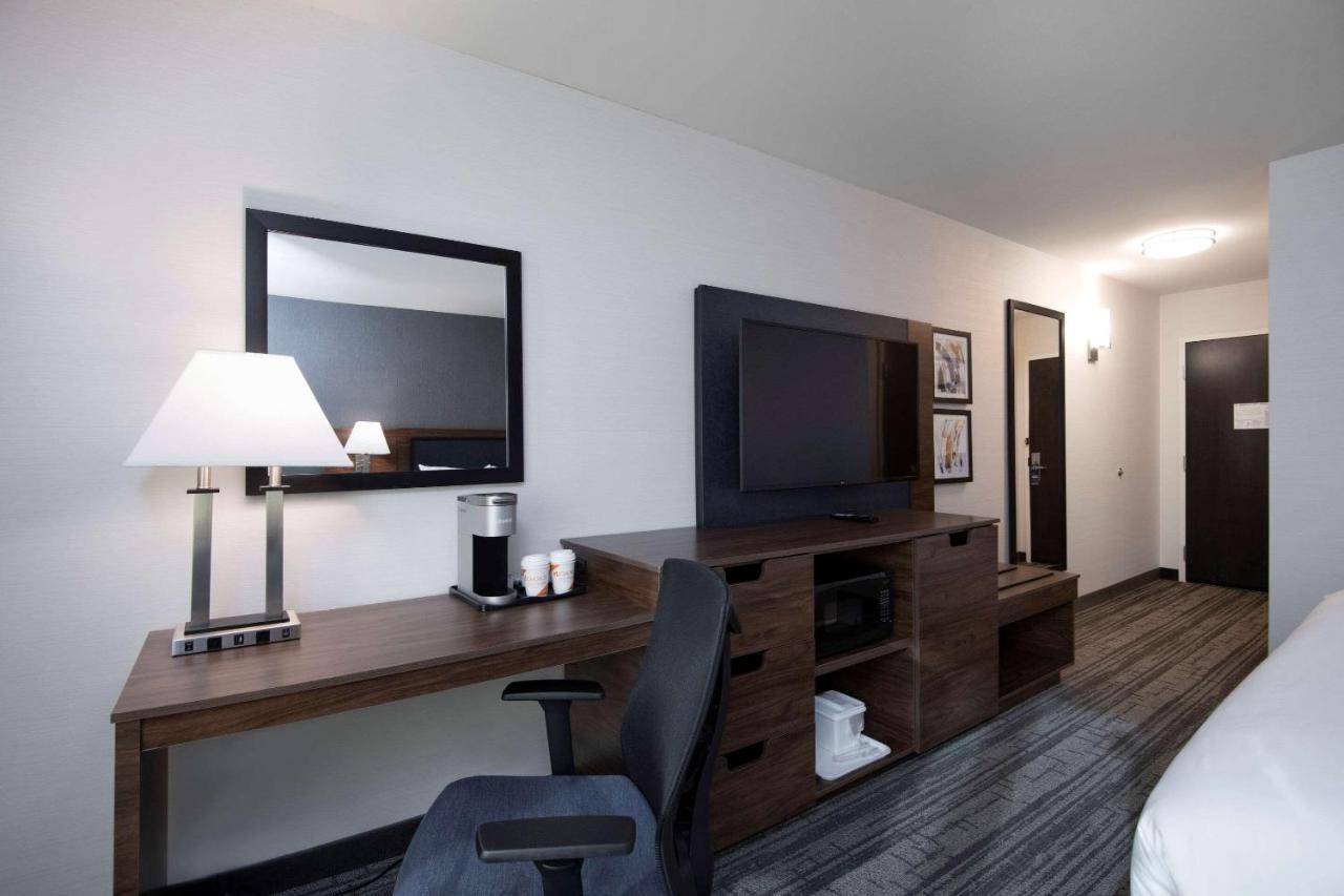 Comfort Inn & Suites Carleton Place Luaran gambar